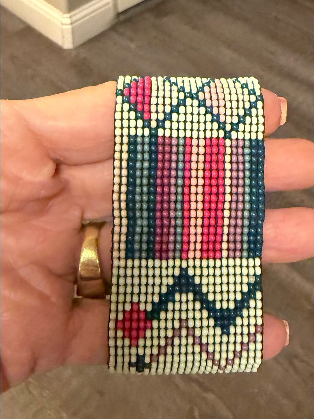 Stunning, stretchy Beaded Cuff Bracelet - Multicolor